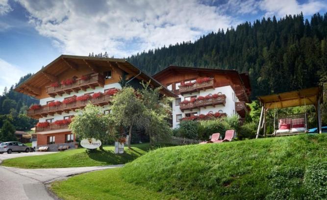 Alpin Apart Flachau Exterior foto